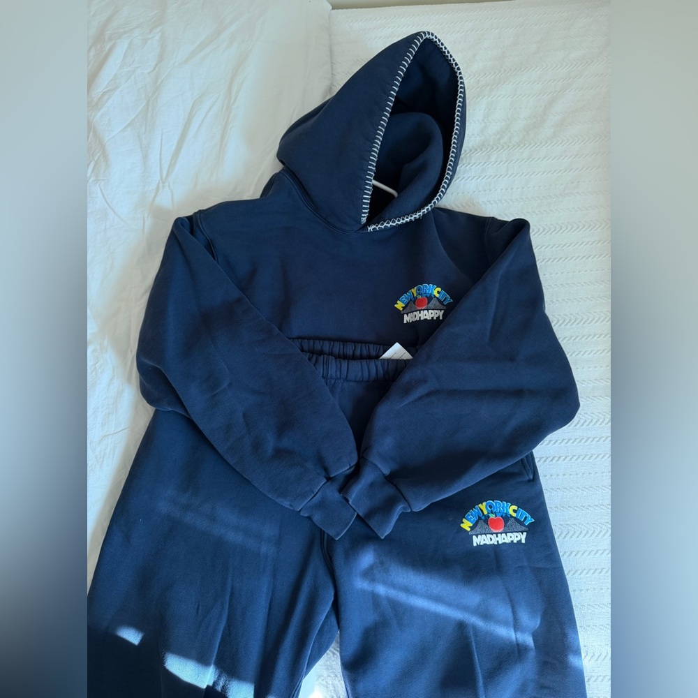Madhappy NYC Soho Concept Shop Exclusive Capsule Set - Picture 2 of 16